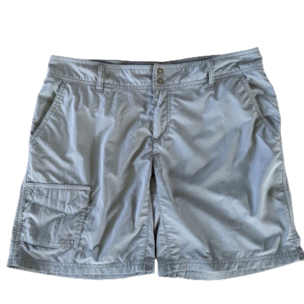 Columbia Women's Omni-Shade Hiking Shorts 10